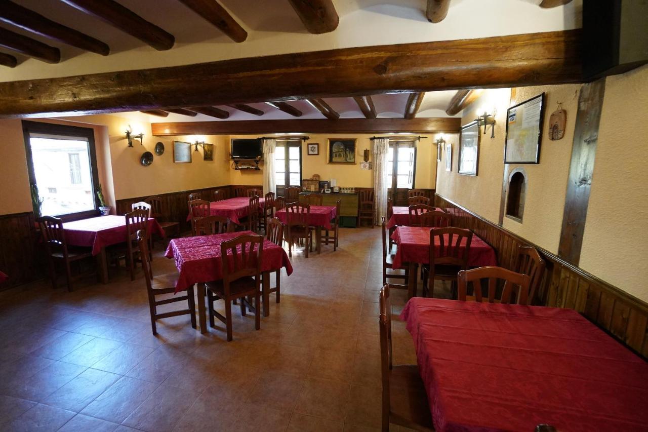La Posada Cantavieja Buitenkant foto